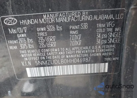 2017 Hyundai Santa Fe Sport 2.4L z USA, uszkodzony, nr VIN 5NMZUDLB0HH046987